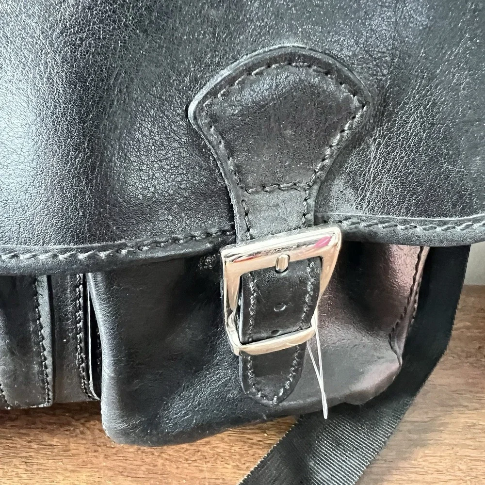 Floto Firenze‎ Black Leather Buckle Strap Briefcase Messenger Bag Made In Italy